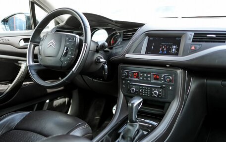 Citroen C5 II, 2011 год, 1 399 000 рублей, 10 фотография