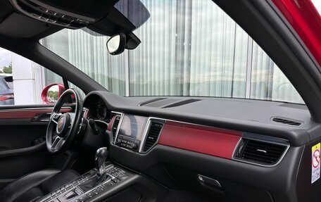 Porsche Macan I рестайлинг, 2017 год, 3 500 000 рублей, 9 фотография