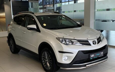 Toyota RAV4, 2014 год, 1 737 000 рублей, 3 фотография