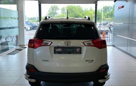 Toyota RAV4, 2014 год, 1 737 000 рублей, 5 фотография