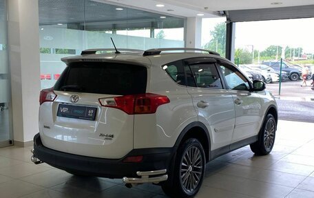 Toyota RAV4, 2014 год, 1 737 000 рублей, 6 фотография