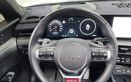 KIA K5, 2023 год, 2 300 100 рублей, 12 фотография