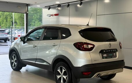 Renault Kaptur I рестайлинг, 2018 год, 1 287 000 рублей, 4 фотография