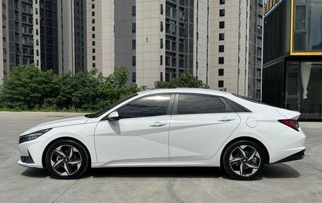 Hyundai Elantra, 2022 год, 1 140 000 рублей, 4 фотография
