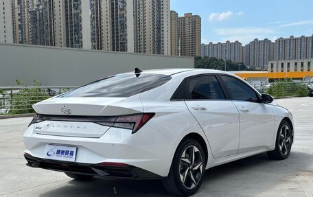 Hyundai Elantra, 2022 год, 1 140 000 рублей, 7 фотография