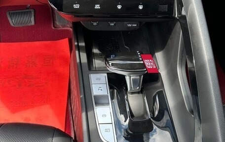 Hyundai Elantra, 2022 год, 1 140 000 рублей, 11 фотография