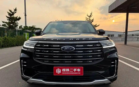 Ford Explorer VI, 2025 год, 7 400 000 рублей, 2 фотография