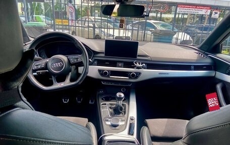 Audi A4, 2017 год, 2 520 000 рублей, 9 фотография