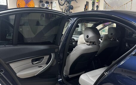 BMW 3 серия, 2011 год, 2 000 000 рублей, 4 фотография