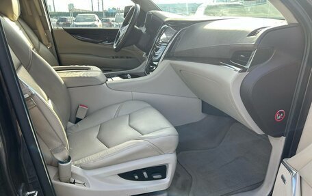 Cadillac Escalade IV, 2015 год, 2 499 000 рублей, 17 фотография