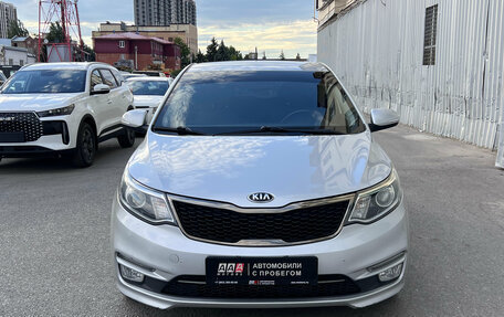 KIA Rio III рестайлинг, 2017 год, 1 025 000 рублей, 2 фотография
