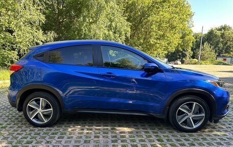 Honda HR-V II, 2020 год, 1 930 000 рублей, 6 фотография