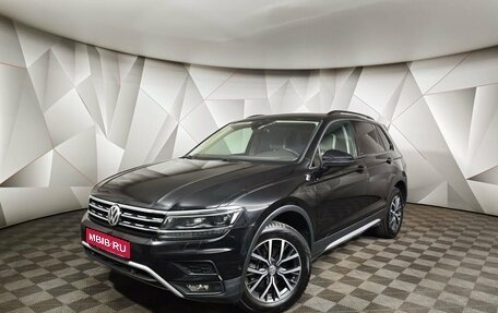 Volkswagen Tiguan II, 2020 год, 2 335 000 рублей, 1 фотография