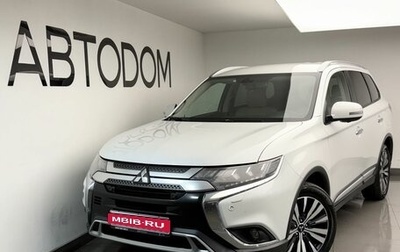 Mitsubishi Outlander III рестайлинг 3, 2019 год, 1 898 000 рублей, 1 фотография