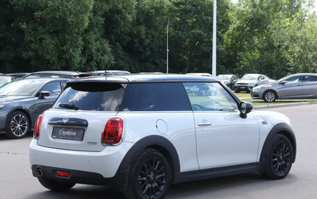 MINI Hatch, 2021 год, 2 670 000 рублей, 5 фотография