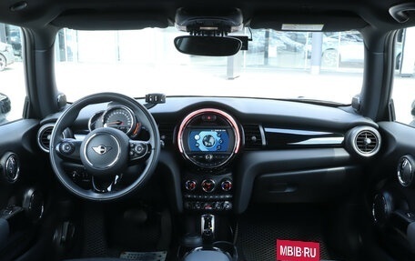 MINI Hatch, 2021 год, 2 670 000 рублей, 13 фотография