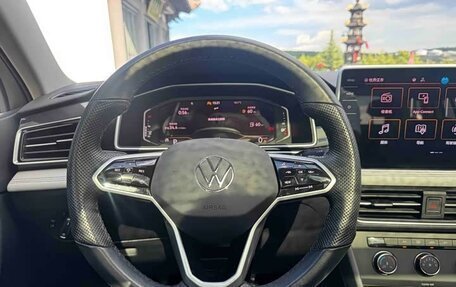 Volkswagen Tiguan II, 2022 год, 1 850 999 рублей, 8 фотография