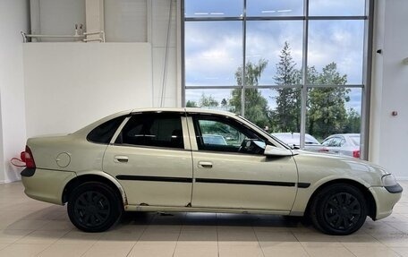 Opel Vectra B рестайлинг, 1996 год, 140 000 рублей, 4 фотография