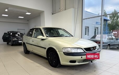 Opel Vectra B рестайлинг, 1996 год, 140 000 рублей, 3 фотография