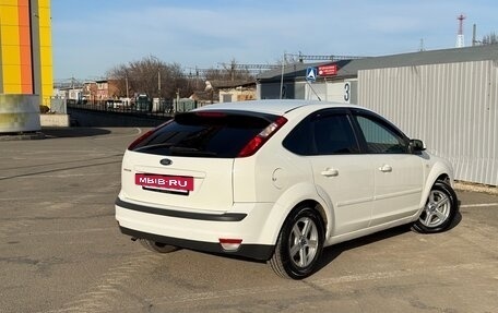 Ford Focus II рестайлинг, 2005 год, 450 000 рублей, 3 фотография