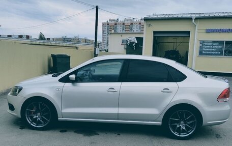 Volkswagen Polo VI (EU Market), 2012 год, 1 000 000 рублей, 10 фотография