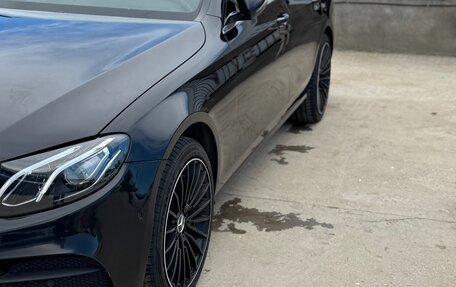 Mercedes-Benz E-Класс, 2016 год, 2 300 000 рублей, 4 фотография