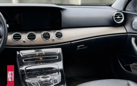 Mercedes-Benz E-Класс, 2016 год, 2 300 000 рублей, 10 фотография