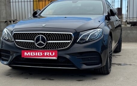 Mercedes-Benz E-Класс, 2016 год, 2 300 000 рублей, 3 фотография