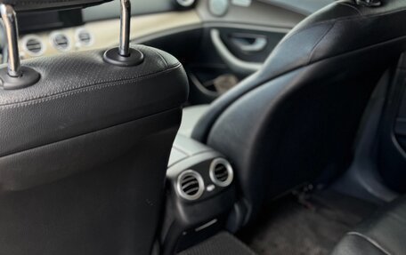 Mercedes-Benz E-Класс, 2016 год, 2 300 000 рублей, 11 фотография