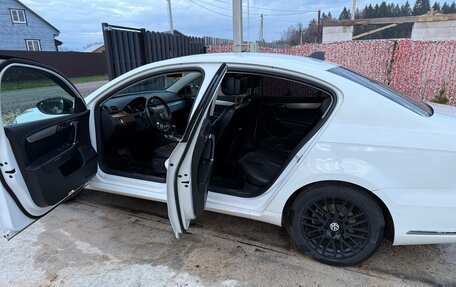 Volkswagen Passat B7, 2013 год, 1 100 000 рублей, 8 фотография