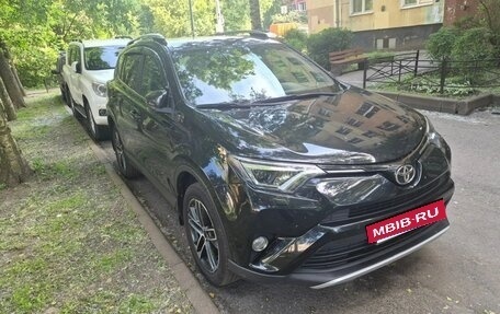 Toyota RAV4, 2015 год, 2 100 000 рублей, 2 фотография