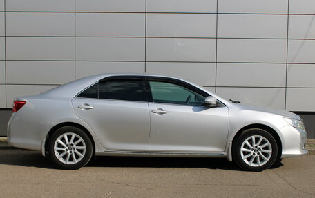 Toyota Camry, 2013 год, 1 589 000 рублей, 4 фотография