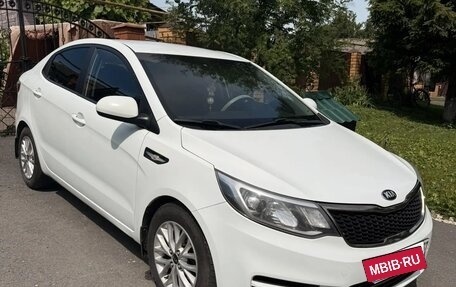 KIA Rio III рестайлинг, 2015 год, 1 250 000 рублей, 3 фотография