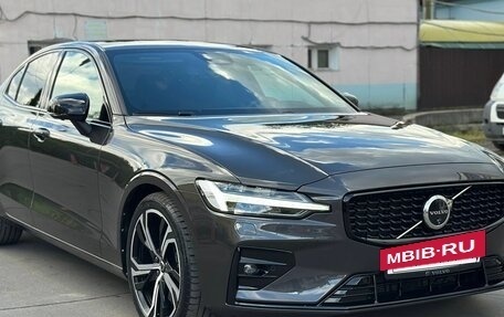 Volvo S60 III, 2023 год, 4 595 000 рублей, 5 фотография