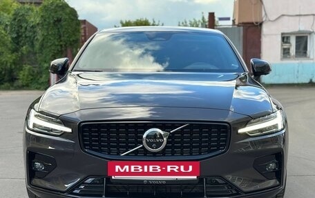 Volvo S60 III, 2023 год, 4 595 000 рублей, 12 фотография