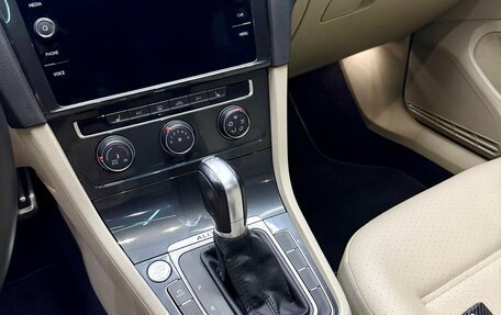 Volkswagen Golf VII, 2019 год, 2 350 000 рублей, 16 фотография