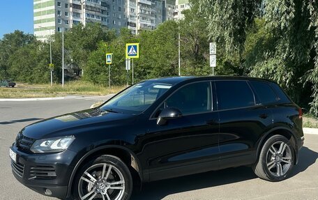 Volkswagen Touareg III, 2012 год, 1 760 000 рублей, 2 фотография