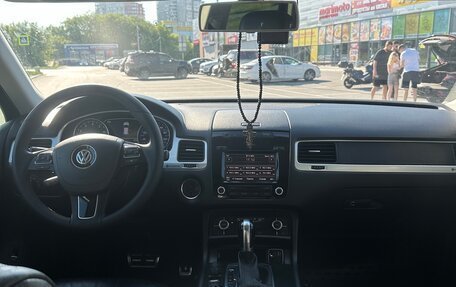 Volkswagen Touareg III, 2012 год, 1 760 000 рублей, 13 фотография