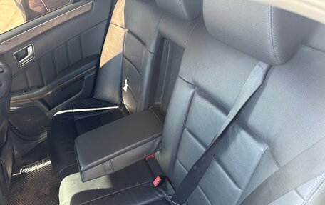 Mercedes-Benz E-Класс, 2012 год, 1 280 000 рублей, 11 фотография