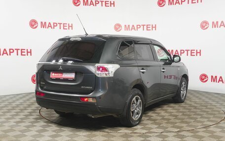 Mitsubishi Outlander III рестайлинг 3, 2014 год, 1 199 000 рублей, 5 фотография