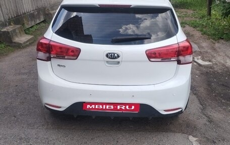 KIA Rio III рестайлинг, 2017 год, 570 000 рублей, 1 фотография