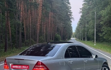Mercedes-Benz C-Класс, 2005 год, 530 000 рублей, 5 фотография