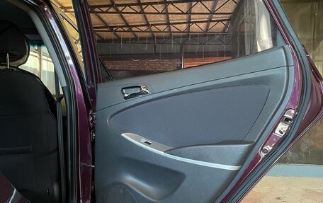 Hyundai Solaris II рестайлинг, 2012 год, 1 015 000 рублей, 13 фотография