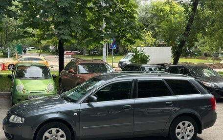Audi A4, 2004 год, 850 000 рублей, 4 фотография