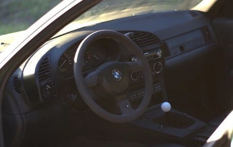 BMW 3 серия, 1993 год, 680 000 рублей, 3 фотография