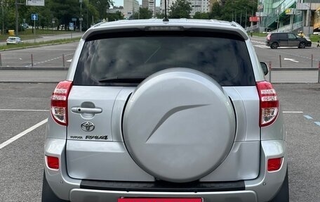 Toyota RAV4, 2010 год, 2 000 000 рублей, 4 фотография