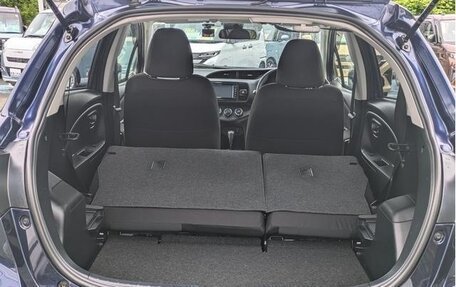 Toyota Vitz, 2019 год, 870 000 рублей, 8 фотография