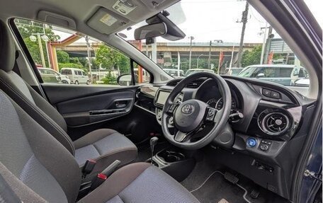 Toyota Vitz, 2019 год, 870 000 рублей, 10 фотография