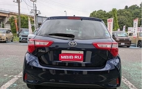Toyota Vitz, 2019 год, 870 000 рублей, 6 фотография