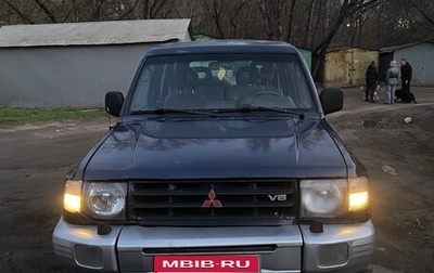 Mitsubishi Pajero III рестайлинг, 1997 год, 320 000 рублей, 1 фотография